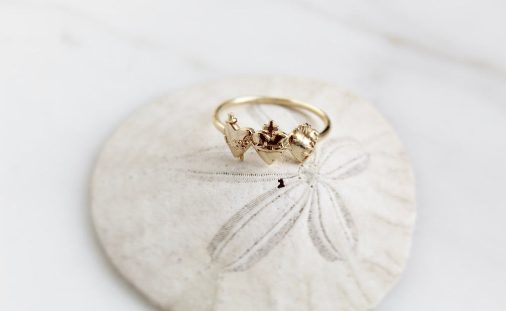 Holy Family Hearts® Ring in 14k Yellow Gold