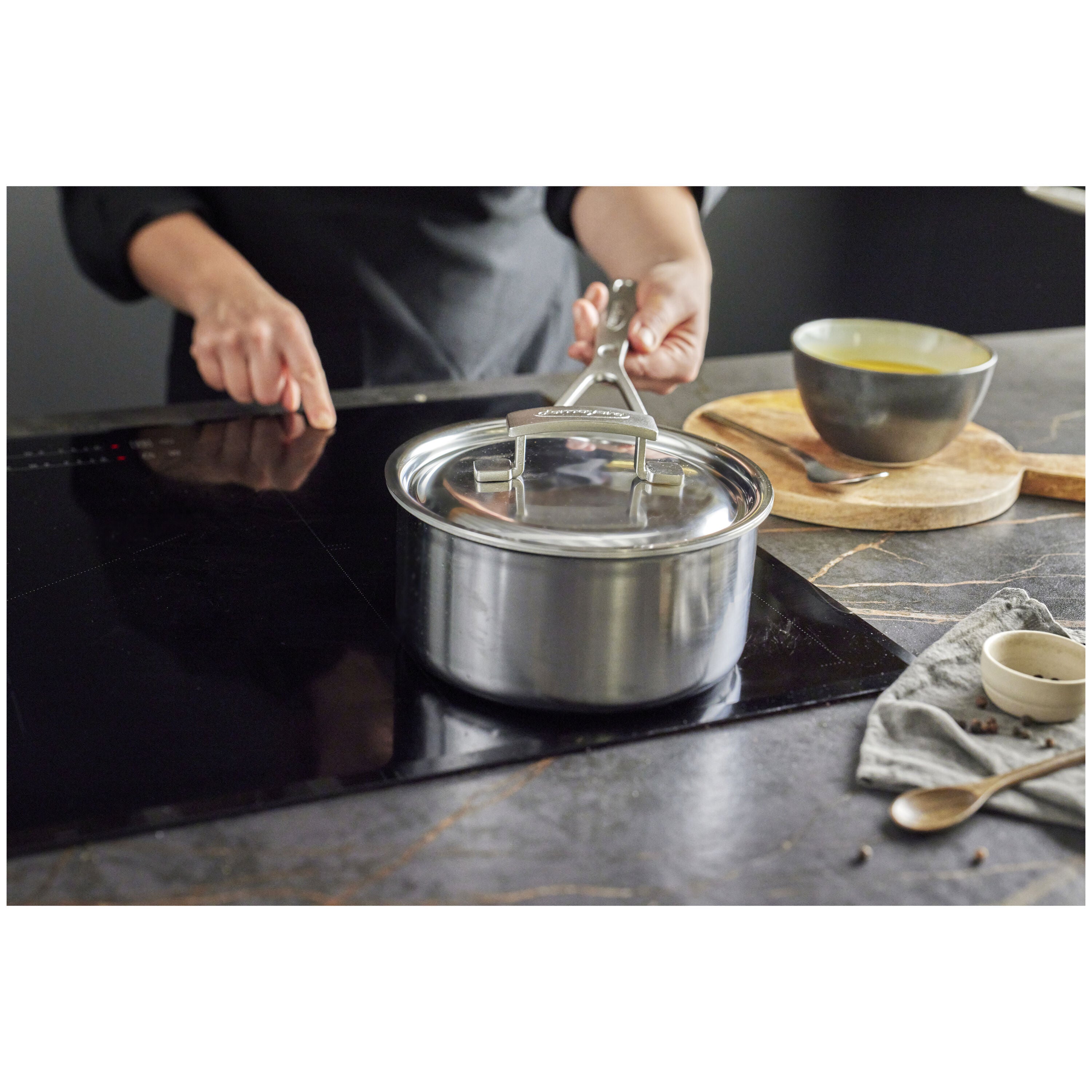 DEMEYERE Industry 5 3 L 18/10 Stainless Steel Round Sauce Pan With Lid, Silver