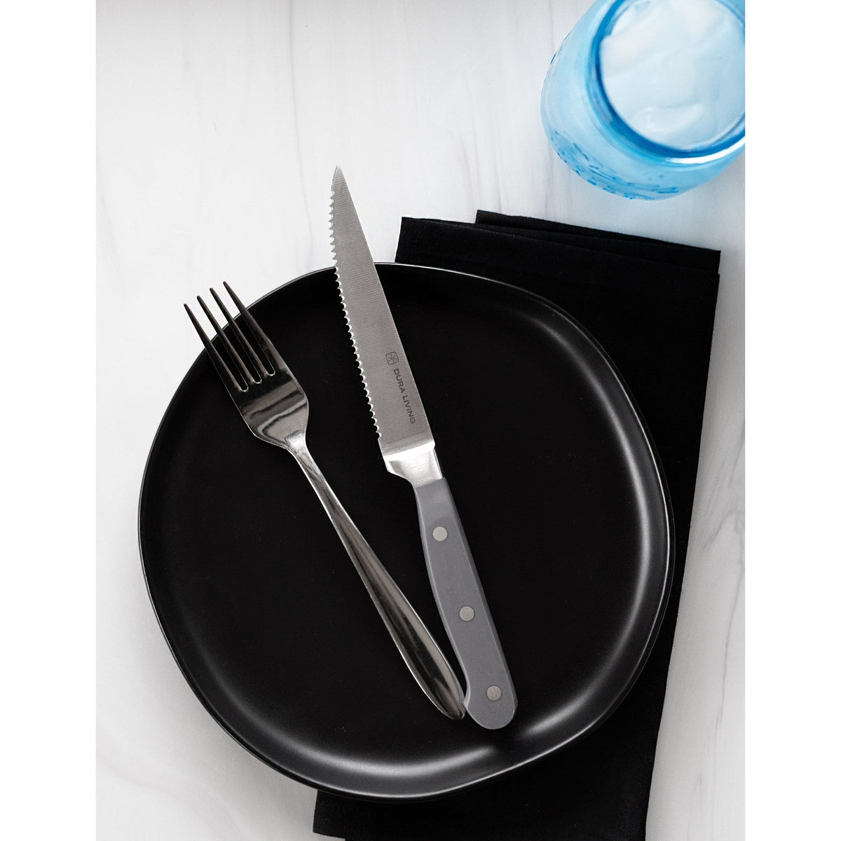 Superior Set of 8 Steak Knives - Gray
