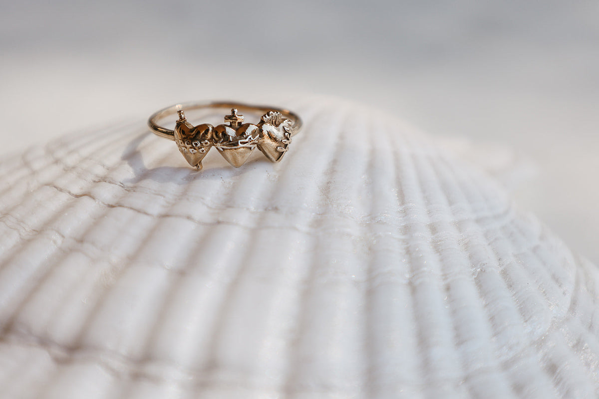 Holy Family Hearts® Ring in Gold Vermeil