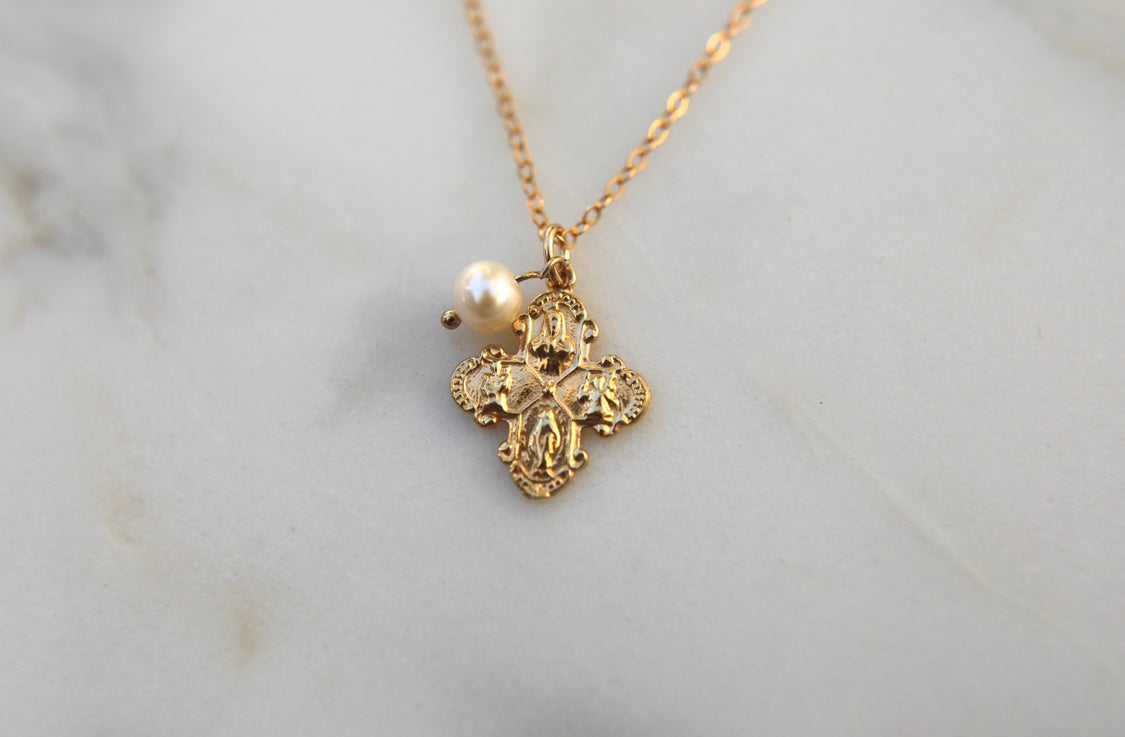 Four Way Cross with Pearl