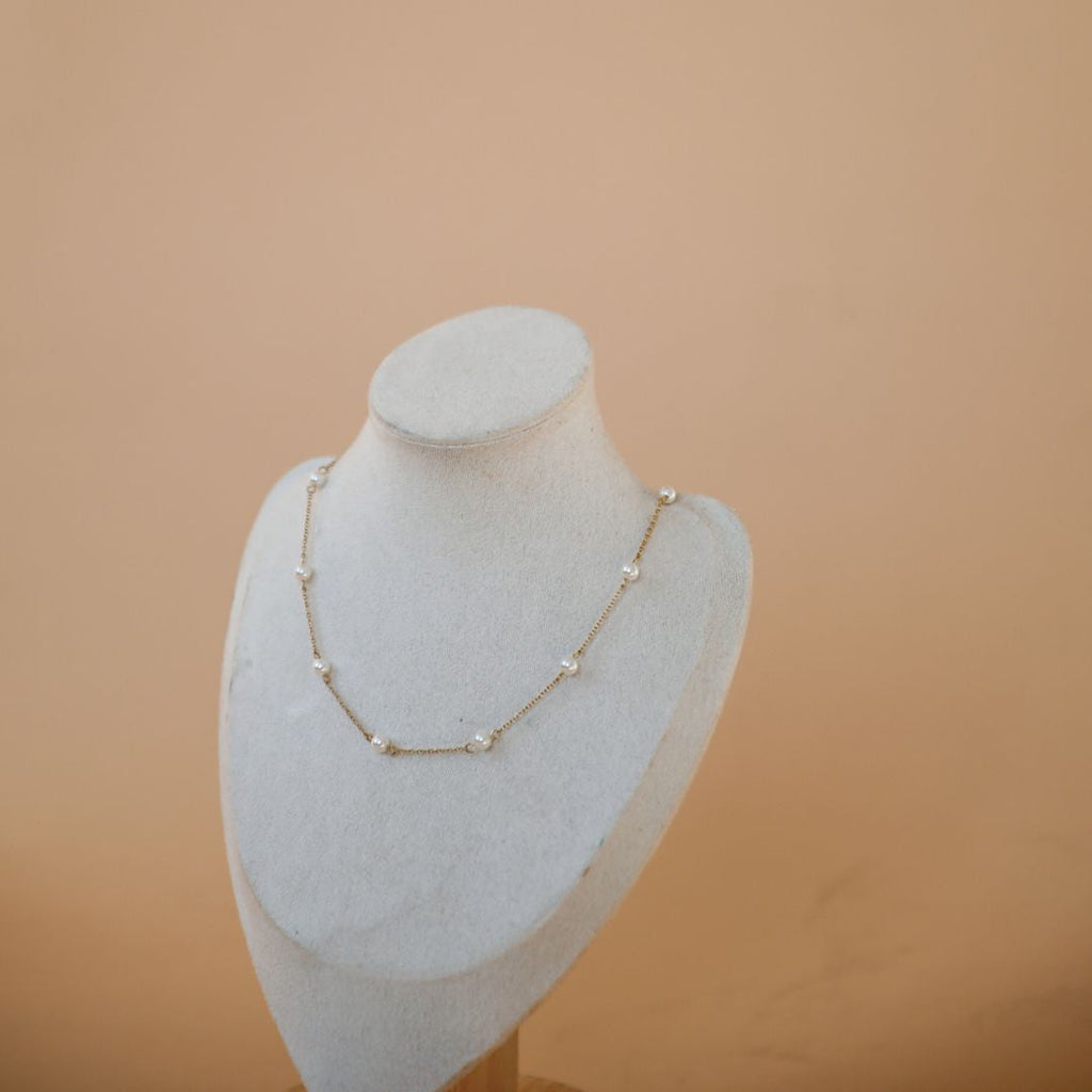 The Cecilia Pearl Layering Necklace