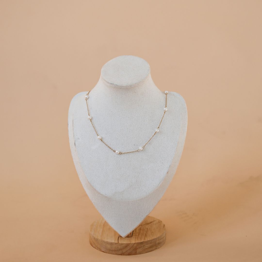 The Cecilia Pearl Layering Necklace