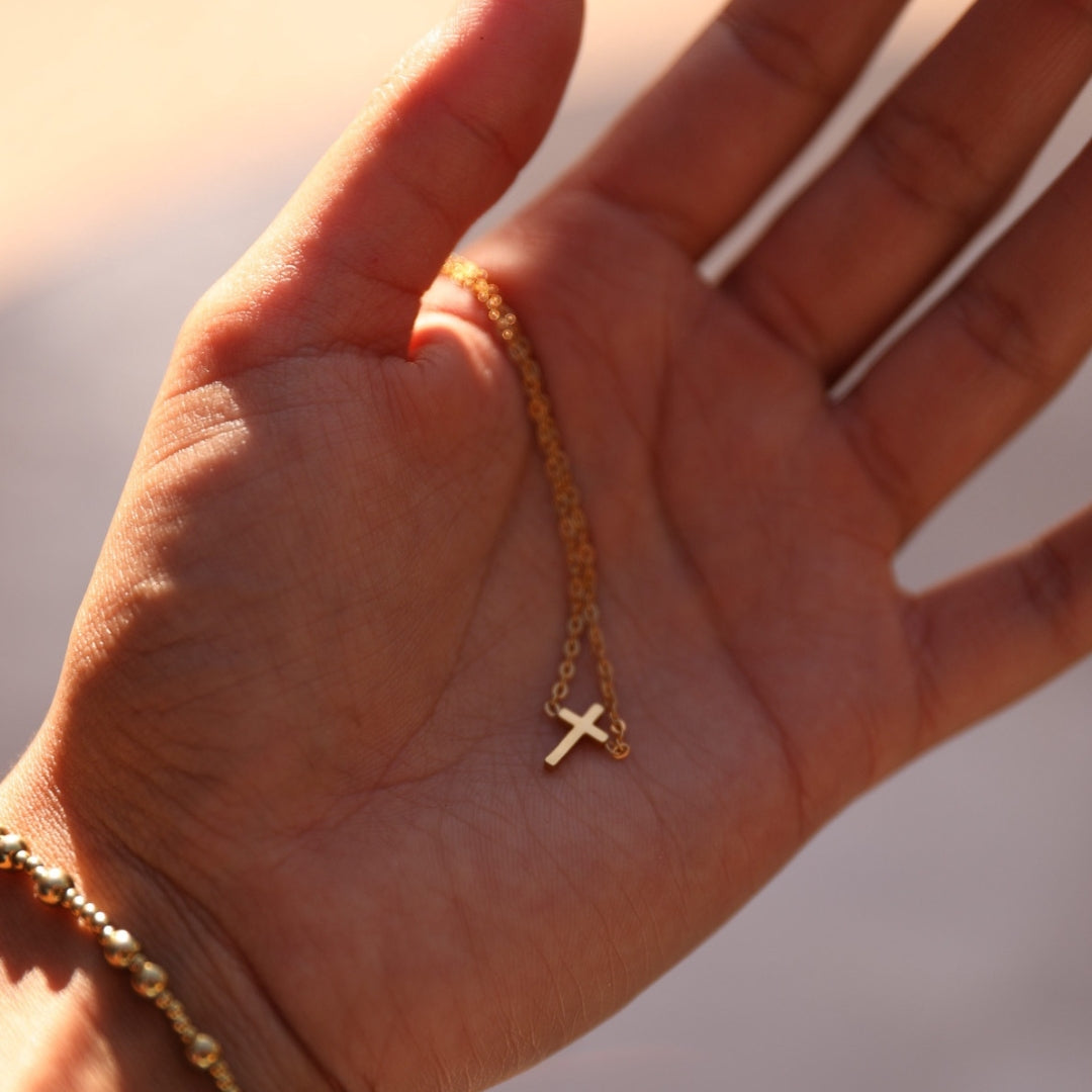 Dainty Cross Necklace
