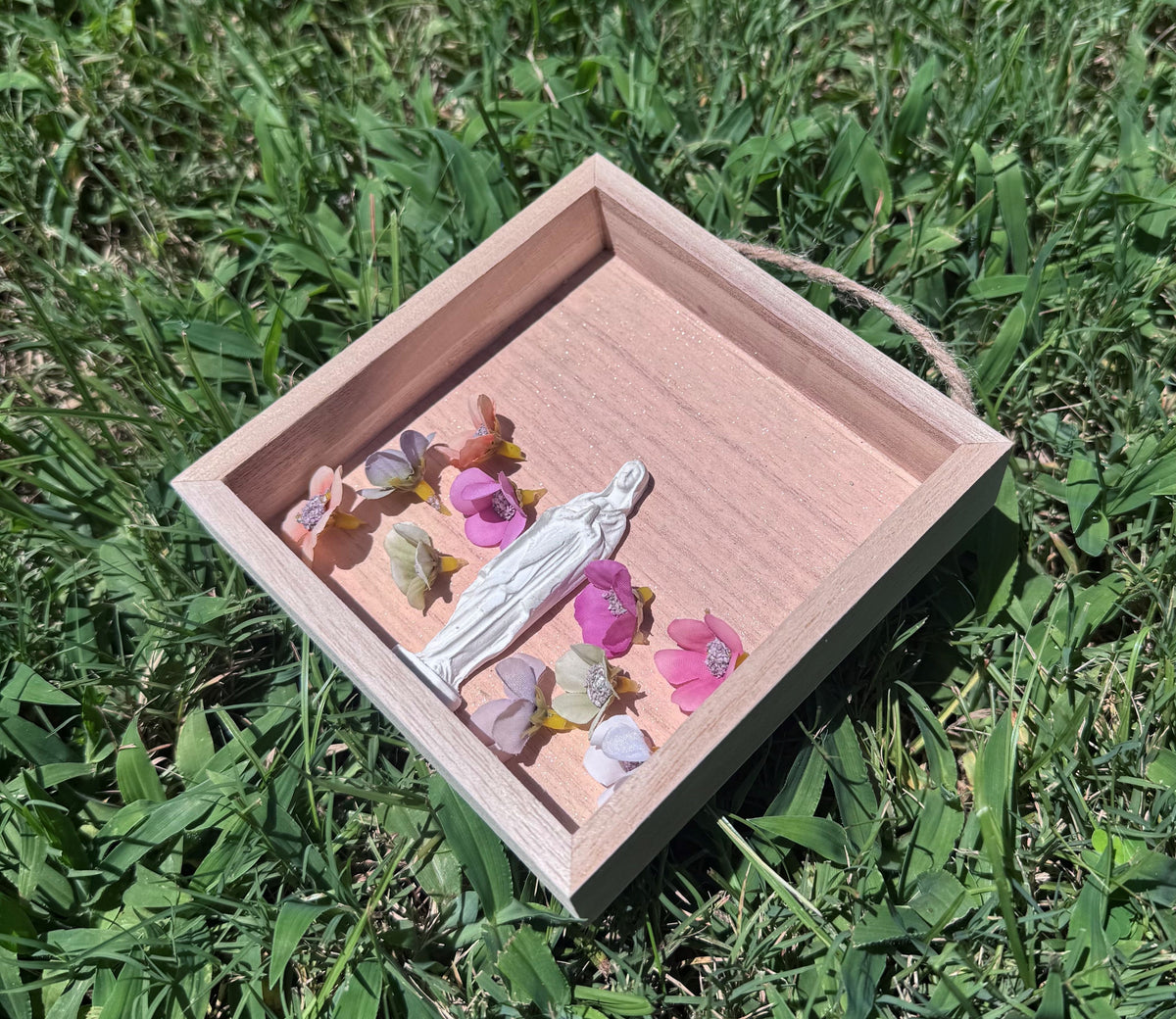 Marys Garden Kit (Peach Square)