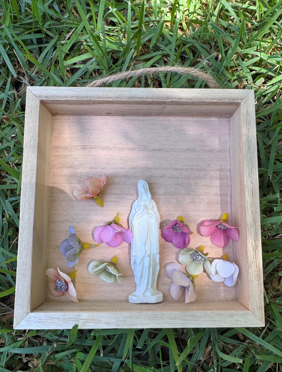Marys Garden Kit (Peach Square)